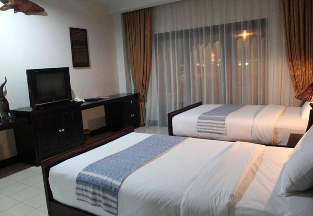 Daosavanh Resort & Spa Hotel Savannakhet Exterior photo